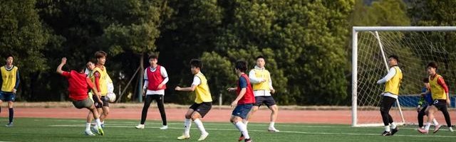 九游平台官网-2026“湘超”益阳队首次集训启幕|足球|青训|联赛|赛季|体测_新浪体育_新浪新闻